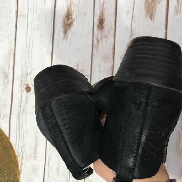 Lucky Brand Ankle Boots Booties Size 8 black western side cutout perforated heel - Picture 11 of 15